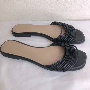 Kelly Rowland for justfab black strap women’s flats sz 10